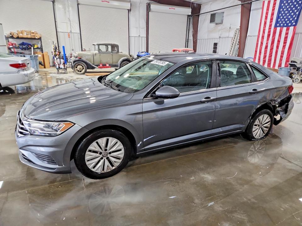 Продажа на аукционе авто 2019 Volkswagen Jetta, vin: 3VWC57BU1KM122354, номер лота: 79470795