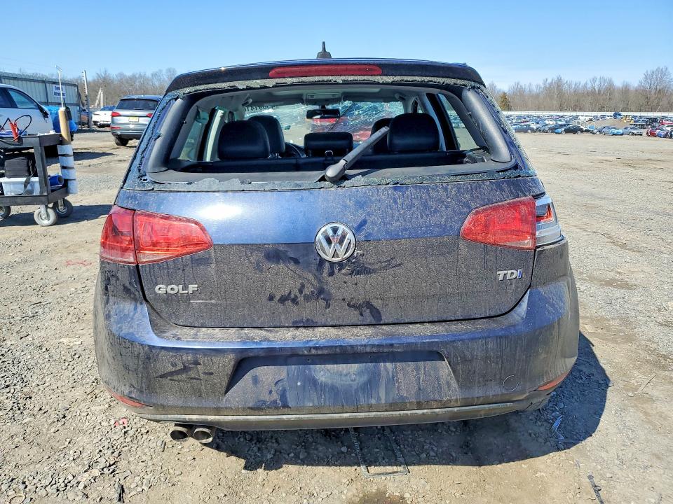 Продажа на аукционе авто 2015 Volkswagen Golf, vin: 3VW2A7AU6FM044815, номер лота: 45691416