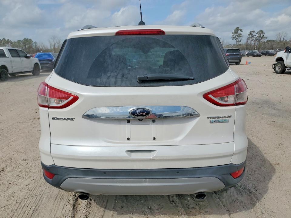 Продажа на аукционе авто 2016 Ford Escape, vin: 1FMCU0J97GUB96693, номер лота: 79728185