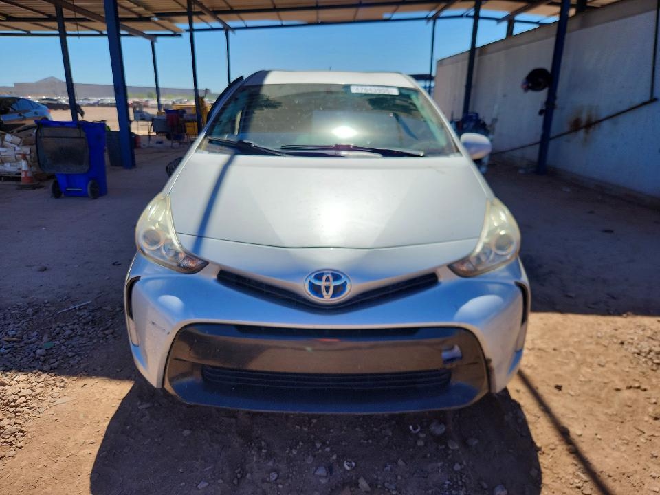 2015 Toyota Prius V მანქანა იყიდება აუქციონზე, vin: JTDZN3EU4FJ026075, აუქციონის ნომერი: 47643906