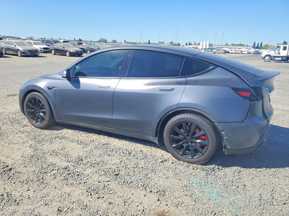 47290966 :رقم المزاد ، 7SAYGDEF5NF461614 vin ، 2022 Tesla Model Y مزاد بيع
