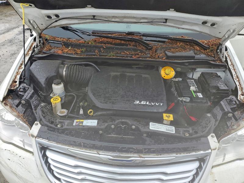 2015 Chrysler Town & Country მანქანა იყიდება აუქციონზე, vin: 2C4RC1BG0FR571047, აუქციონის ნომერი: 47776546