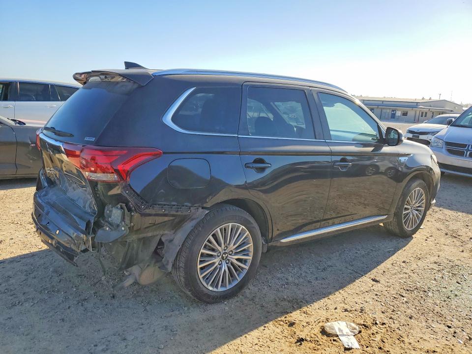 Продаж на аукціоні авто 2022 Mitsubishi Outlander, vin: JA4J2VA75NZ027229, номер лоту: 46933356