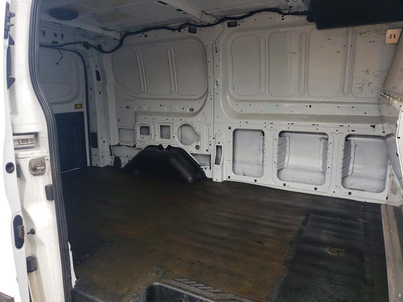 47557806 :رقم المزاد ، 1FTYE1Y81MKA09031 vin ، 2021 Ford Transit مزاد بيع