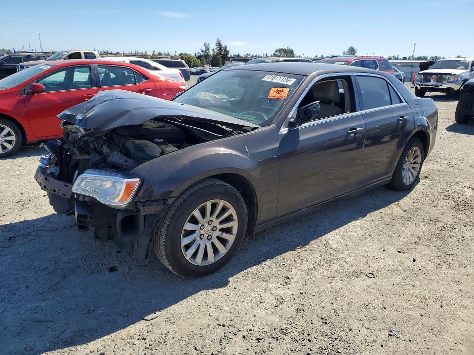 2013 Chrysler 300 მანქანა იყიდება აუქციონზე, vin: 2C3CCAAG1DH577762, აუქციონის ნომერი: 41811126