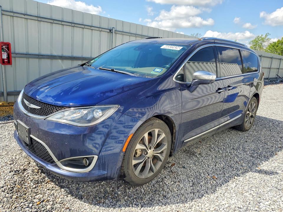 2017 Chrysler Pacifica მანქანა იყიდება აუქციონზე, vin: 2C4RC1GG1HR803473, აუქციონის ნომერი: 46822826