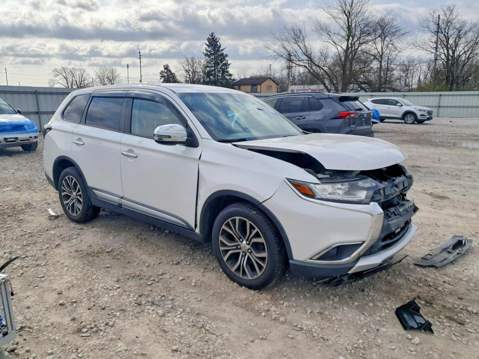 Продаж на аукціоні авто 2016 Mitsubishi Outlander, vin: JA4AZ3A31GZ001565, номер лоту: 48037686