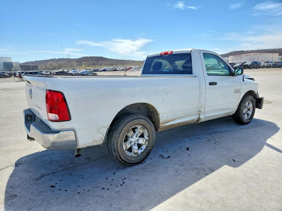 Продажа на аукционе авто 2018 Ram 1500, vin: 3C6JR6DG7JG230031, номер лота: 47251186