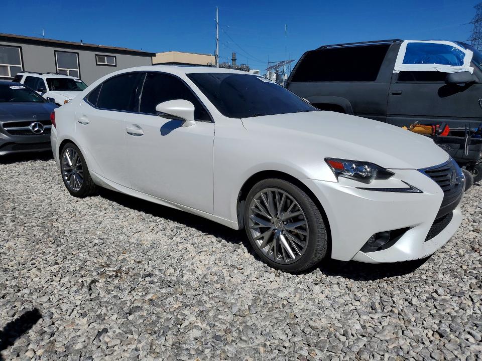 46903496 :رقم المزاد ، JTHBA1D21G5031499 vin ، 2016 Lexus Is 200t مزاد بيع