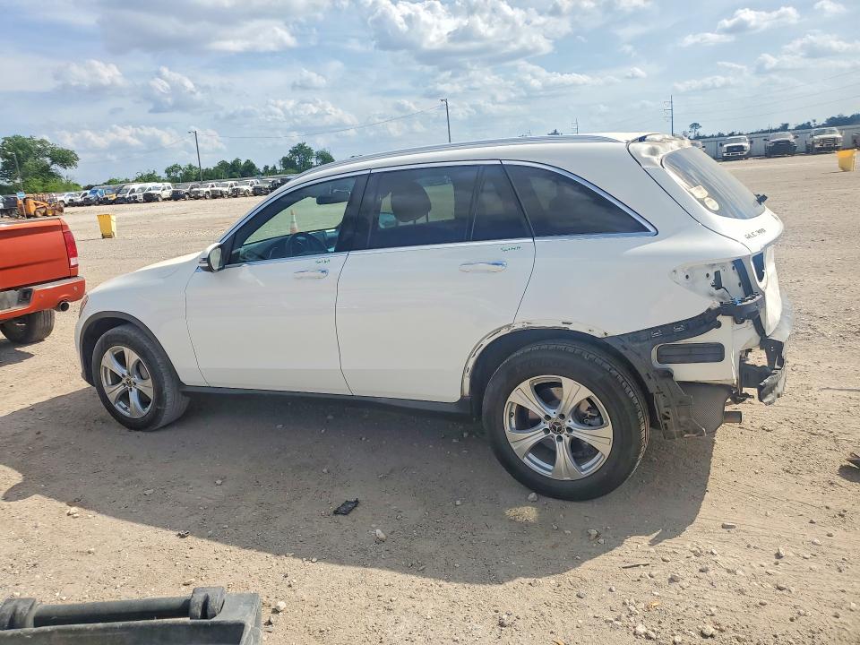 47972686 :رقم المزاد ، WDC0G4JB3JV101745 vin ، 2018 Mercedes-benz Glc مزاد بيع
