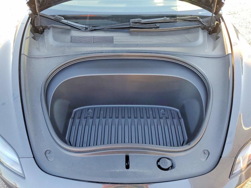 46021706 :رقم المزاد ، 5YJ3E1EAXSF058661 vin ، 2025 Tesla Model 3 مزاد بيع