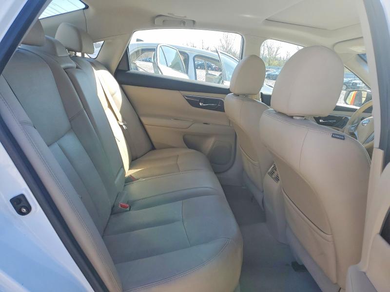 2014 Nissan Altima მანქანა იყიდება აუქციონზე, vin: 1N4AL3AP4EC154392, აუქციონის ნომერი: 41865996