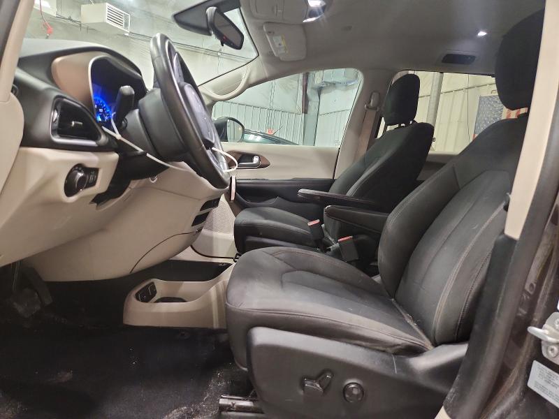 47130276 :رقم المزاد ، 2C4RC1DG9HR577865 vin ، 2017 Chrysler Pacifica مزاد بيع