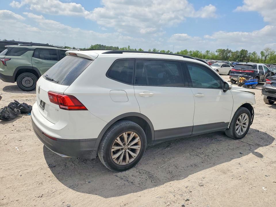 Aukcja sprzedaży 2018 Volkswagen Tiguan, vin: 3VV1B7AX4JM122489, numer aukcji: 47639846