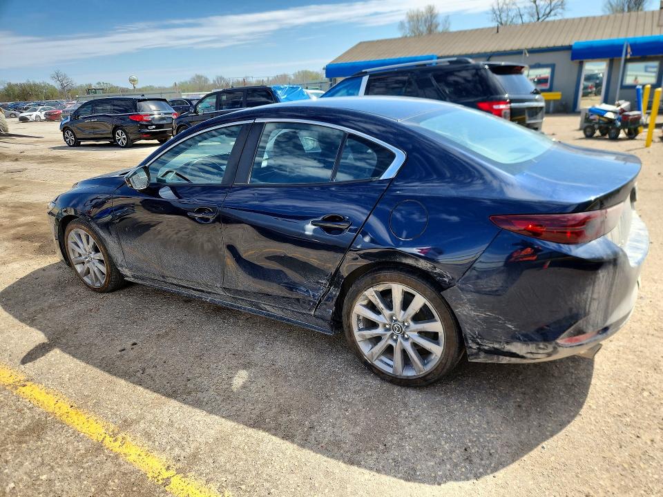 Aukcja sprzedaży 2021 Mazda 3, vin: JM1BPABL0M1330688, numer aukcji: 47581486