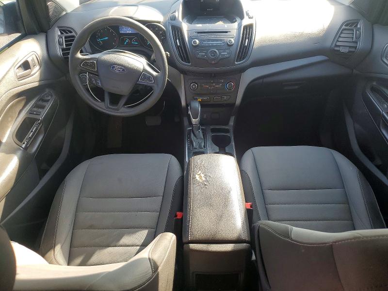 45599726 :رقم المزاد ، 1FMCU0F72HUA61341 vin ، 2017 Ford Escape مزاد بيع
