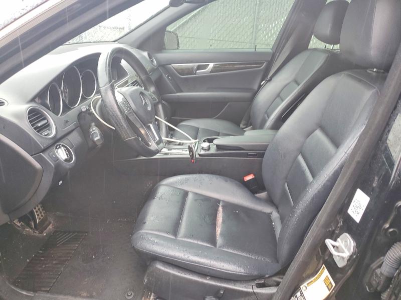 Продажа на аукционе авто 2012 Mercedes-benz C, vin: WDDGF8FB3CA735614, номер лота: 42070966