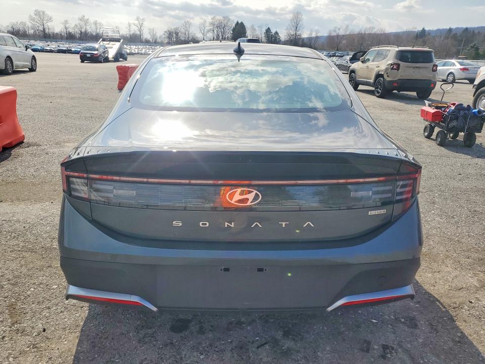 Продажа на аукционе авто 2026 Hyundai Sonata Hybrid, vin: KMHL24JJ4TA138740, номер лота: 48207606