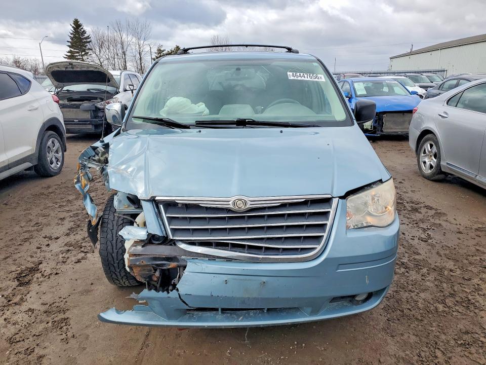 46447656 :رقم المزاد ، 2A8HR54X49R685452 vin ، 2009 Chrysler Town & Country مزاد بيع