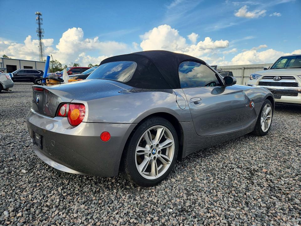 2003 Bmw Z4 მანქანა იყიდება აუქციონზე, vin: 4USBT53483LT20806, აუქციონის ნომერი: 41837716