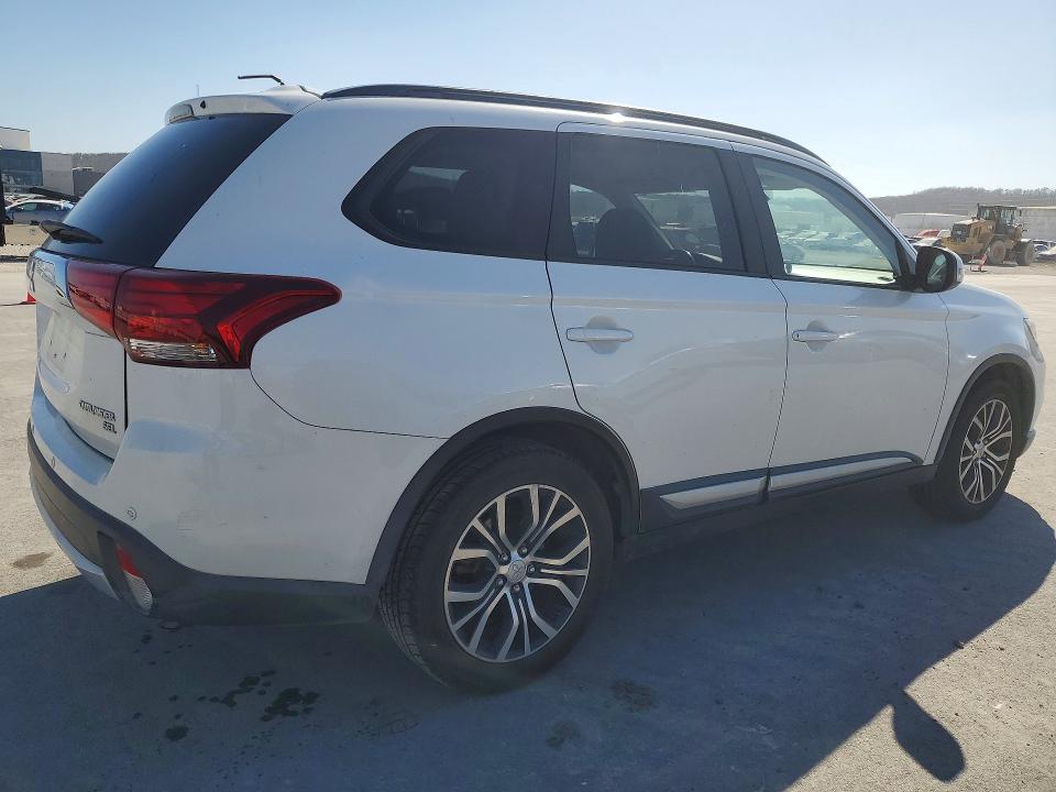 Продаж на аукціоні авто 2016 Mitsubishi Outlander, vin: JA4AD3A38GZ019298, номер лоту: 47818556