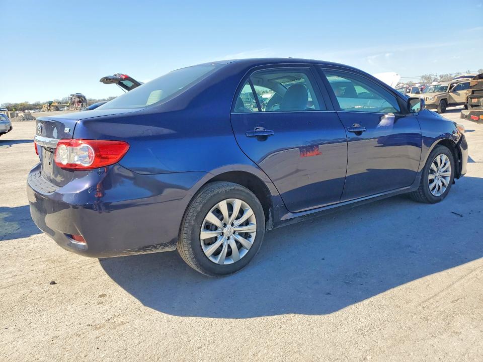 2013 Toyota Corolla მანქანა იყიდება აუქციონზე, vin: 5YFBU4EEXDP166496, აუქციონის ნომერი: 45578566
