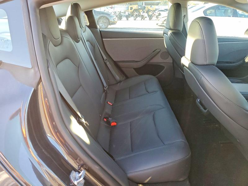46021706 :رقم المزاد ، 5YJ3E1EAXSF058661 vin ، 2025 Tesla Model 3 مزاد بيع