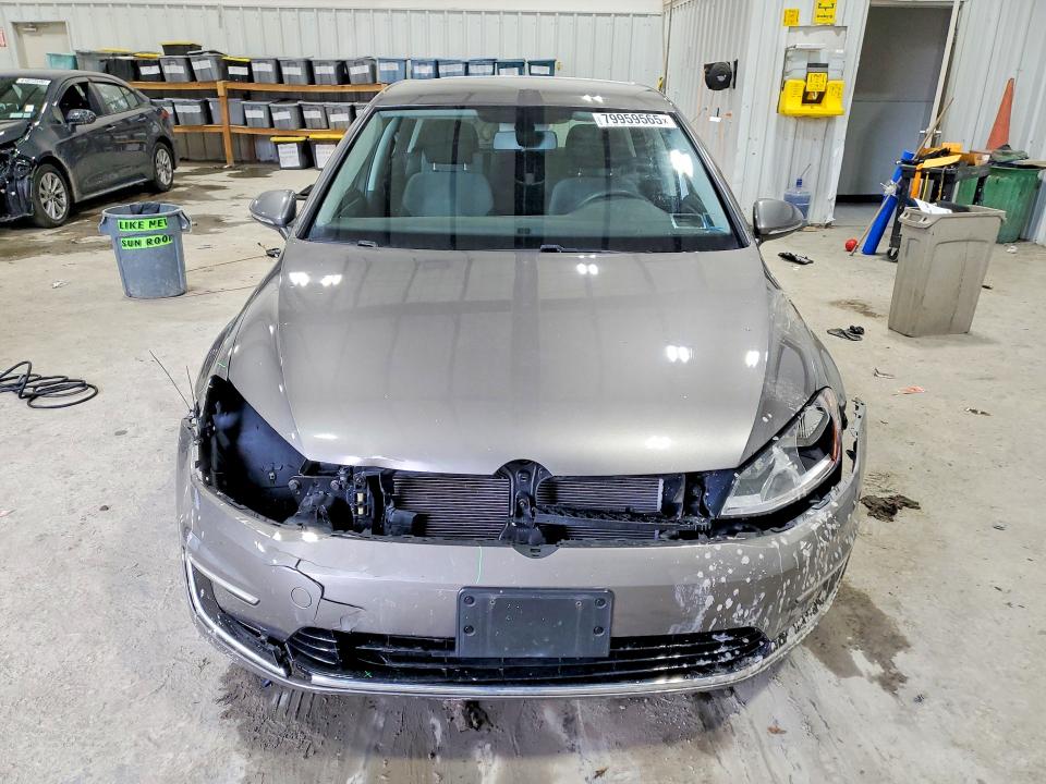79959565 :رقم المزاد ، WVWKP7AU6GW916378 vin ، 2016 Volkswagen E-golf مزاد بيع