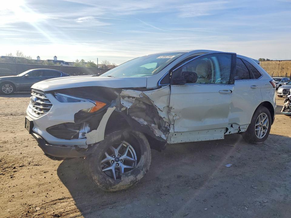 2022 Ford Edge მანქანა იყიდება აუქციონზე, vin: 2FMPK4J93NBA63799, აუქციონის ნომერი: 47066156