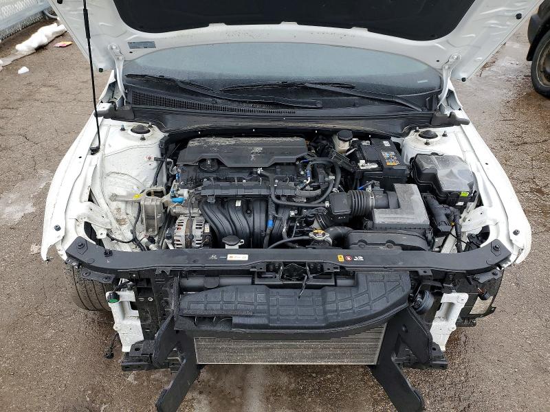 2025 Hyundai Elantra მანქანა იყიდება აუქციონზე, vin: KMHLM4DG5SU955674, აუქციონის ნომერი: 76904995