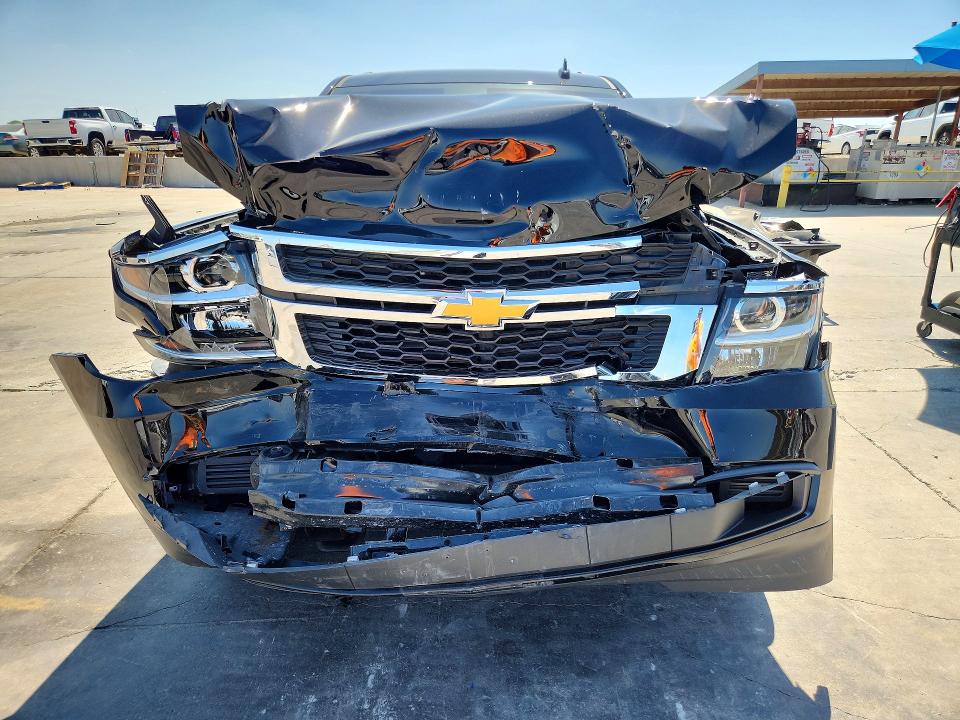 47792346 :رقم المزاد ، 1GNSCBKC8JR220039 vin ، 2018 Chevrolet Tahoe مزاد بيع