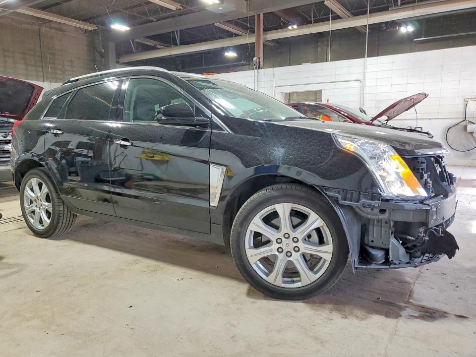 48315606 :رقم المزاد ، 3GYFNGE36FS641091 vin ، 2015 Cadillac Srx مزاد بيع
