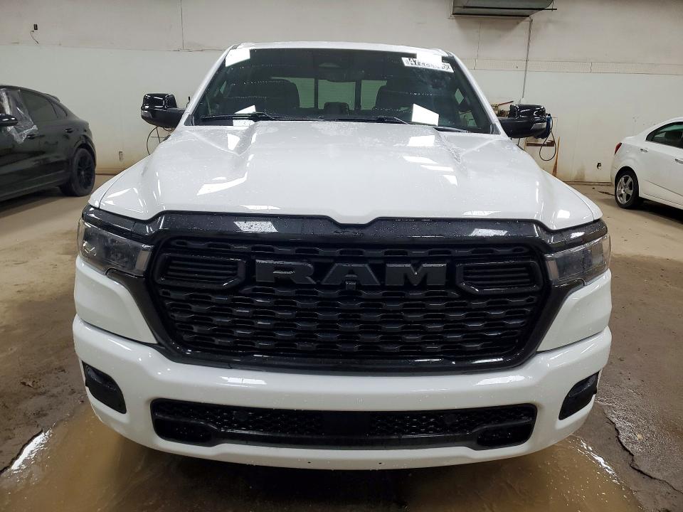 Продажа на аукционе авто 2025 Ram 1500, vin: 1C6SRFFP4SN672159, номер лота: 47222266