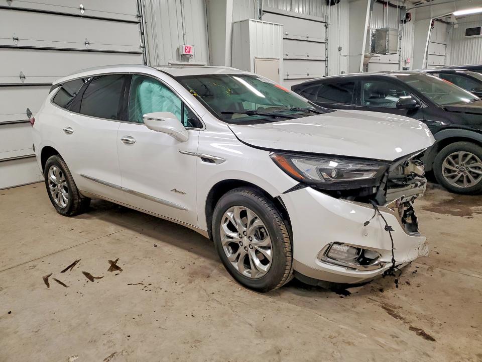 2018 Buick Enclave მანქანა იყიდება აუქციონზე, vin: 5GAEVCKW1JJ167751, აუქციონის ნომერი: 45541016