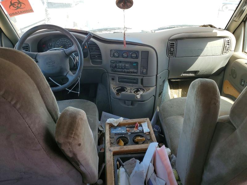 46348746 :رقم المزاد ، 1GBDM19W8YB169903 vin ، 2000 Chevrolet Astro مزاد بيع