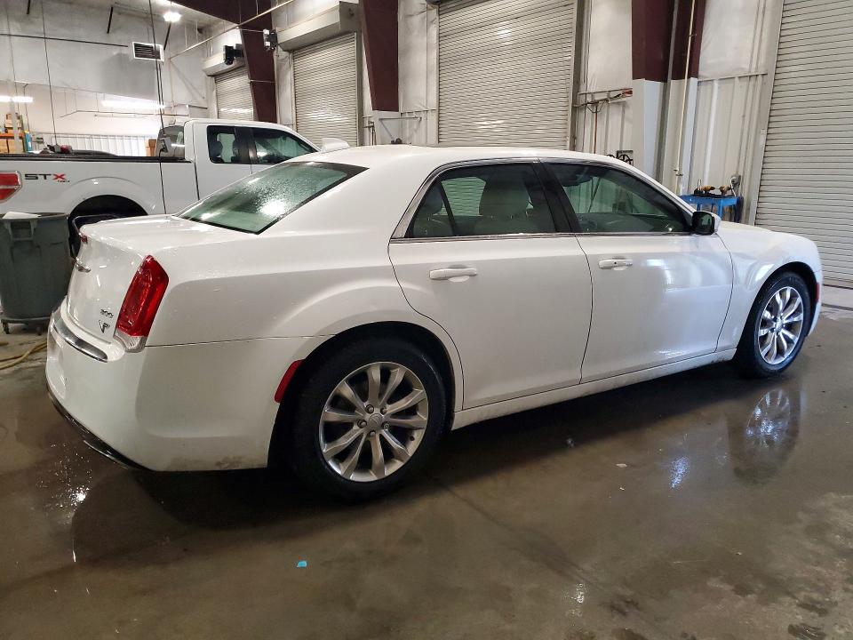 Продажа на аукционе авто 2016 Chrysler 300, vin: 2C3CCARG3GH321437, номер лота: 48016246