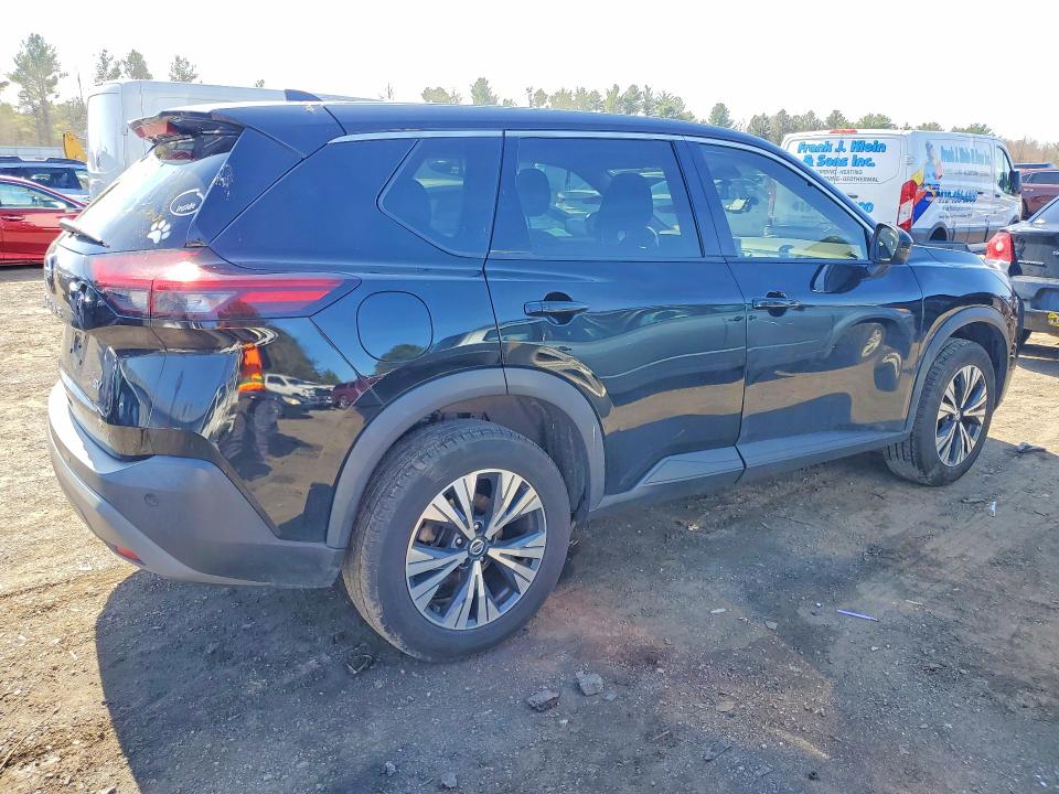 46998776 :رقم المزاد ، 5N1AT3BA1MC709748 vin ، 2021 Nissan Rogue مزاد بيع