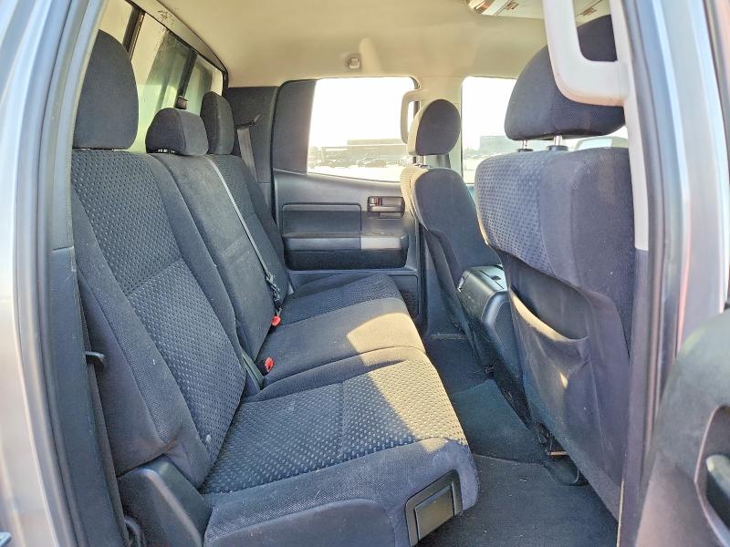47438936 :رقم المزاد ، 5TFUM5F11AX015005 vin ، 2010 Toyota Tundra مزاد بيع