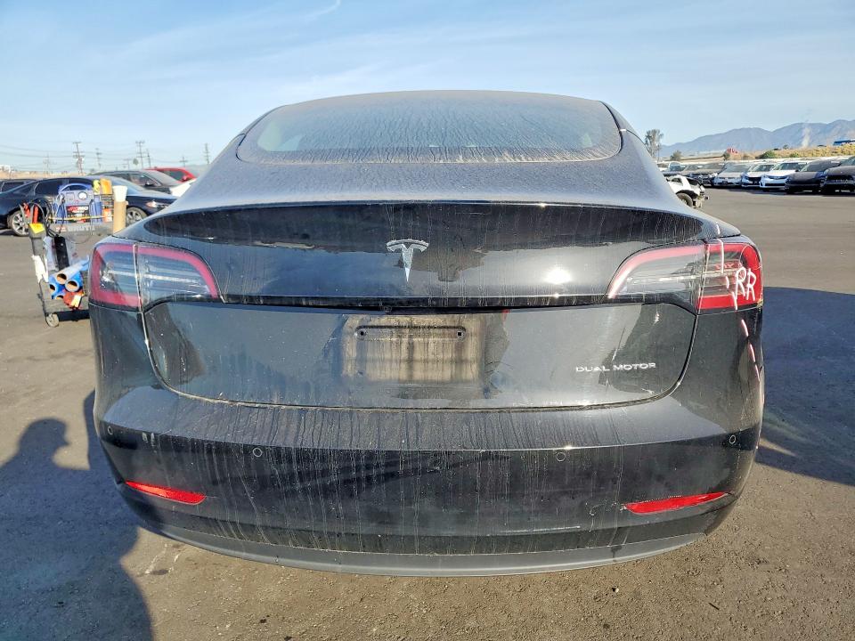 Продажа на аукционе авто 2022 Tesla Model 3, vin: 5YJ3E1EBXNF198805, номер лота: 46339156