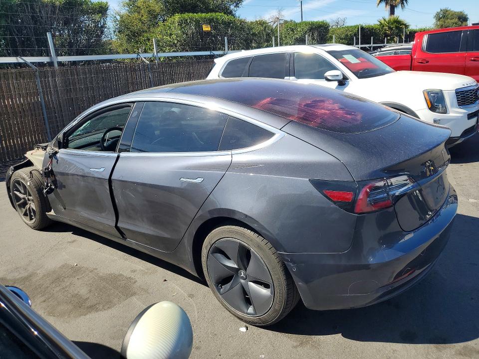Продаж на аукціоні авто 2017 Tesla Model 3, vin: 5YJ3E1EA1HF002214, номер лоту: 46051296
