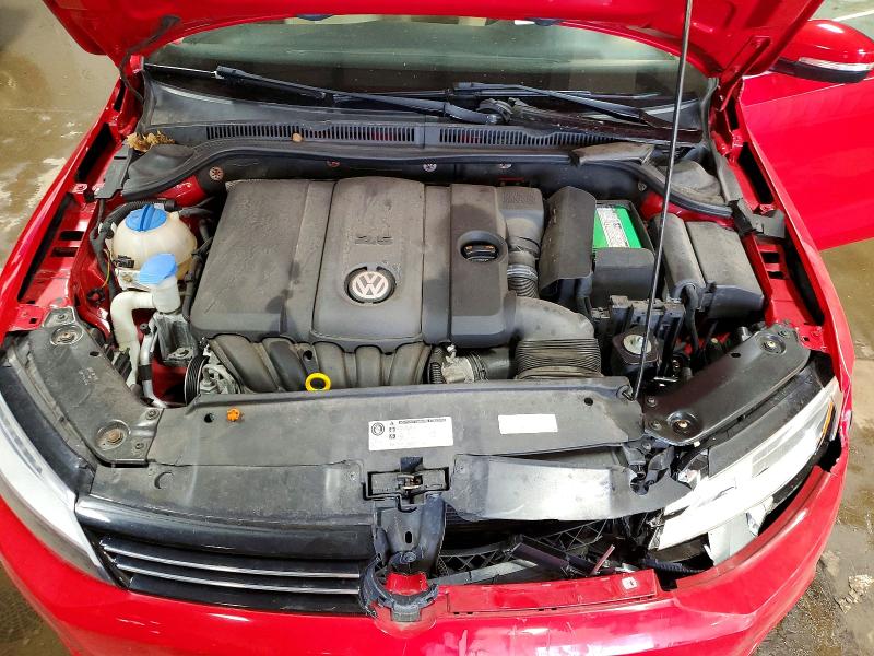 47187826 :رقم المزاد ، 3VWDP7AJ2DM450892 vin ، 2013 Volkswagen Jetta مزاد بيع