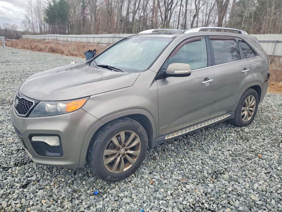 46082826 :رقم المزاد ، 5XYKWDA2XDG335362 vin ، 2013 Kia Sorento مزاد بيع