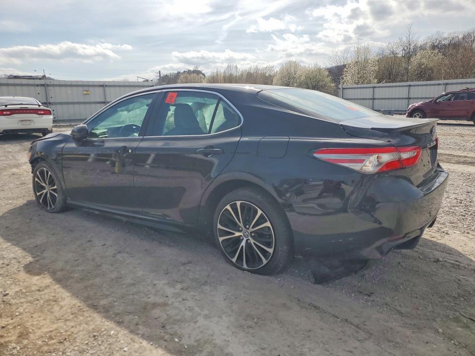 Продаж на аукціоні авто 2018 Toyota Camry, vin: 4T1B11HKXJU661767, номер лоту: 79099425