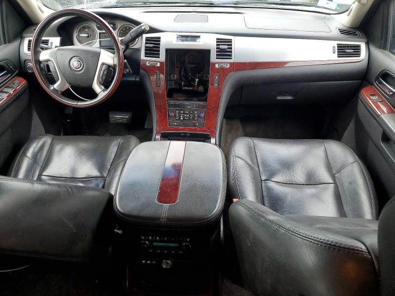 Продаж на аукціоні авто 2011 Cadillac Escalade, vin: 1GYS4CEF2BR117504, номер лоту: 45749136