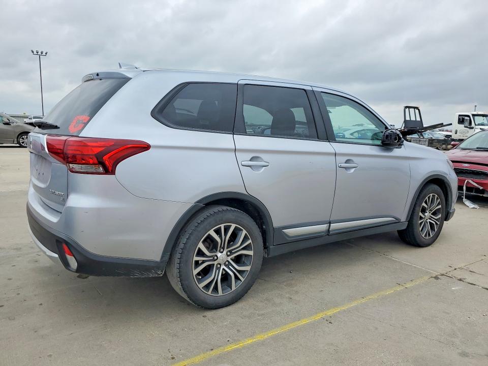 Продаж на аукціоні авто 2017 Mitsubishi Outlander, vin: JA4AD3A30HZ022844, номер лоту: 42080406