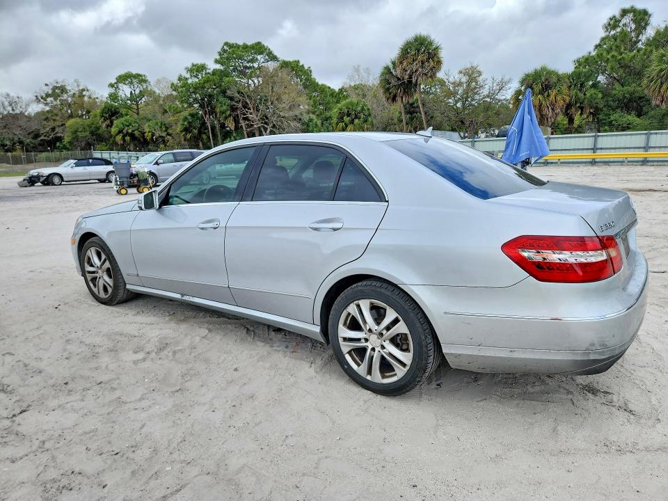 Продажа на аукционе авто 2010 Mercedes-benz E, vin: WDDHF8HB5AA096814, номер лота: 45731126