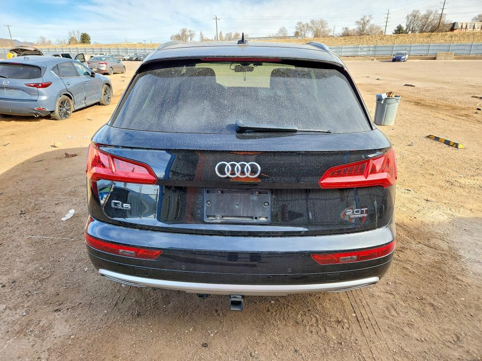 2018 Audi Q5 მანქანა იყიდება აუქციონზე, vin: WA1BNAFY8J2247733, აუქციონის ნომერი: 79367215