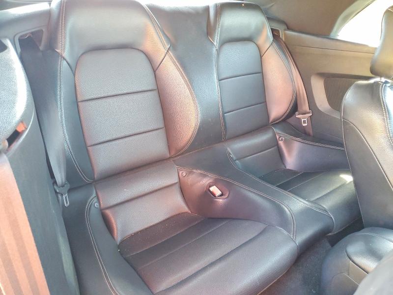 46947776 :رقم المزاد ، 1FATP8UH4J5105822 vin ، 2018 Ford Mustang مزاد بيع