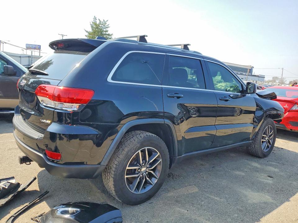 Продажа на аукционе авто 2018 Jeep Grand Cherokee, vin: 1C4RJFAG7JC333900, номер лота: 47713426