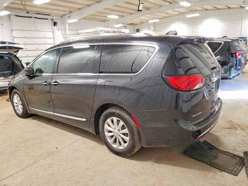Продажа на аукционе авто 2019 Chrysler Pacifica, vin: 2C4RC1BG6KR550326, номер лота: 41933756